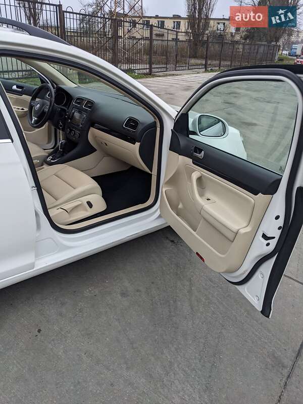 Универсал Volkswagen Jetta 2011 в Киеве фото 18 Универсал Volkswagen Jetta 2011 в Киеве
