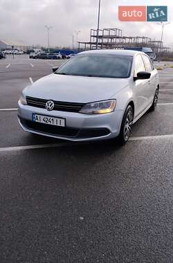Седан Volkswagen Jetta 2012 в Киеве