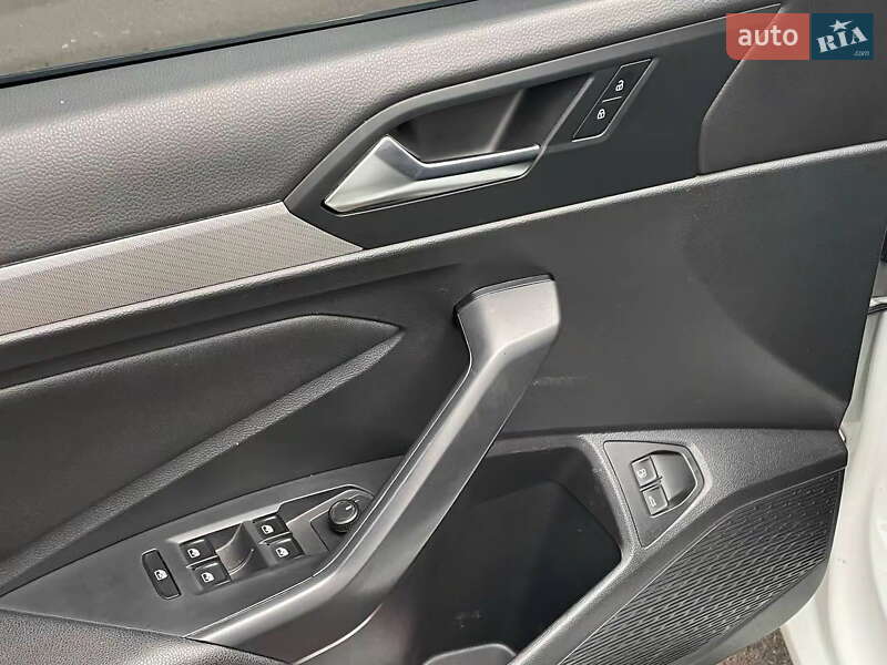 Седан Volkswagen Jetta 2020 в Киеве фото 19 Седан Volkswagen Jetta 2020 в Киеве