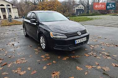 Седан Volkswagen Jetta 2013 в Києві