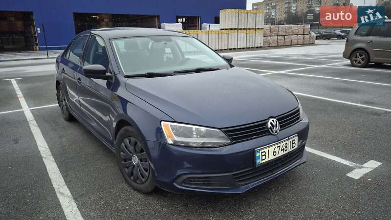 Седан Volkswagen Jetta 2014 в Полтаві