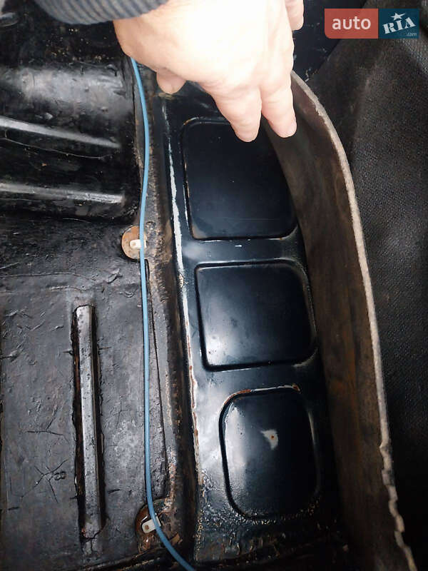 Седан Volkswagen Jetta 1989 в Черновцах