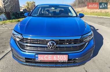Седан Volkswagen Jetta 2023 в Львове
