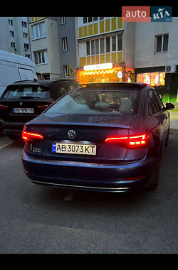 Седан Volkswagen Jetta 2020 в Виннице