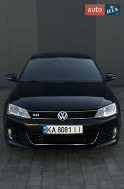 Седан Volkswagen Jetta 2013 в Хмельницькому