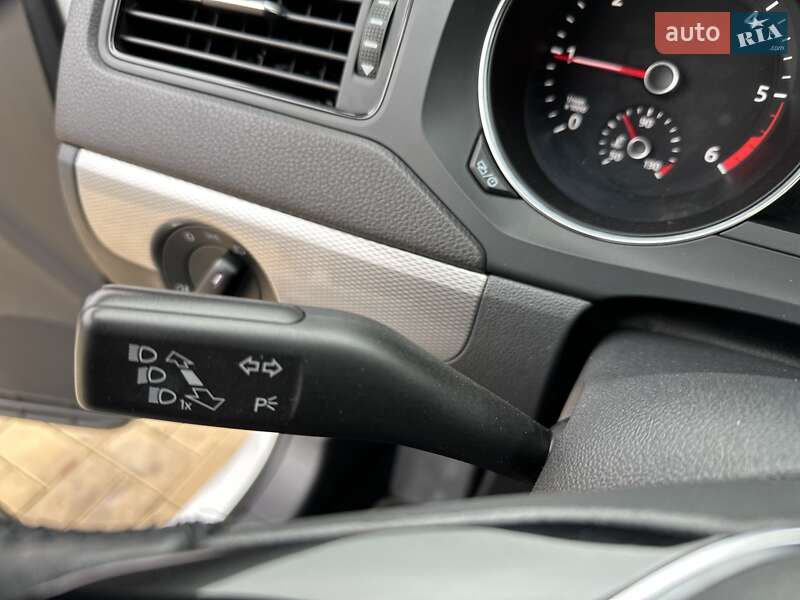 Седан Volkswagen Jetta 2016 в Одессе