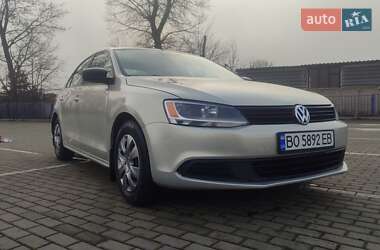 Седан Volkswagen Jetta 2011 в Тернополе