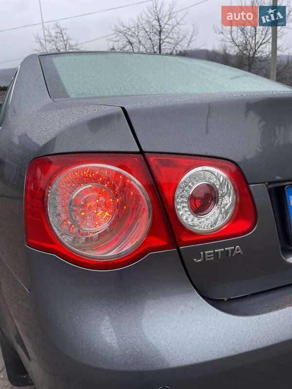 Седан Volkswagen Jetta 2006 в Косове