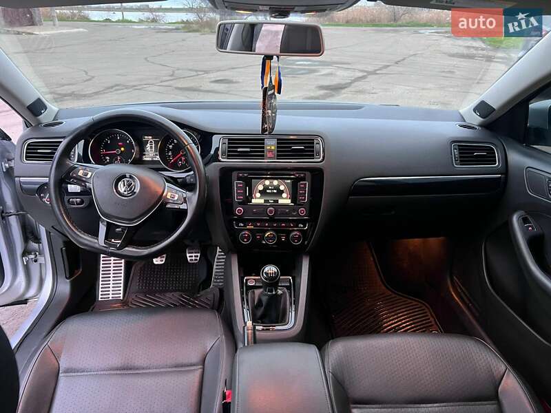 Седан Volkswagen Jetta 2015 в Николаеве фото 14 Седан Volkswagen Jetta 2015 в Николаеве