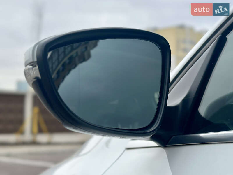 Седан Volkswagen Jetta 2016 в Киеве