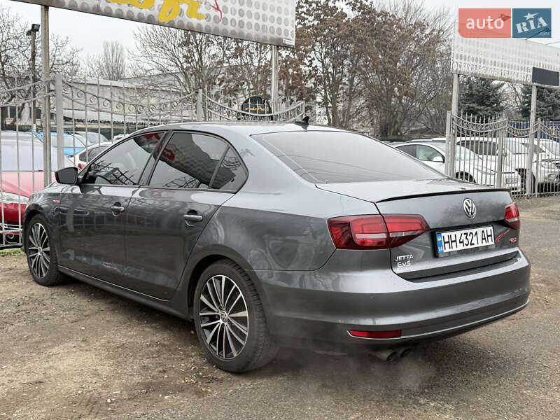 Седан Volkswagen Jetta 2016 в Одесі