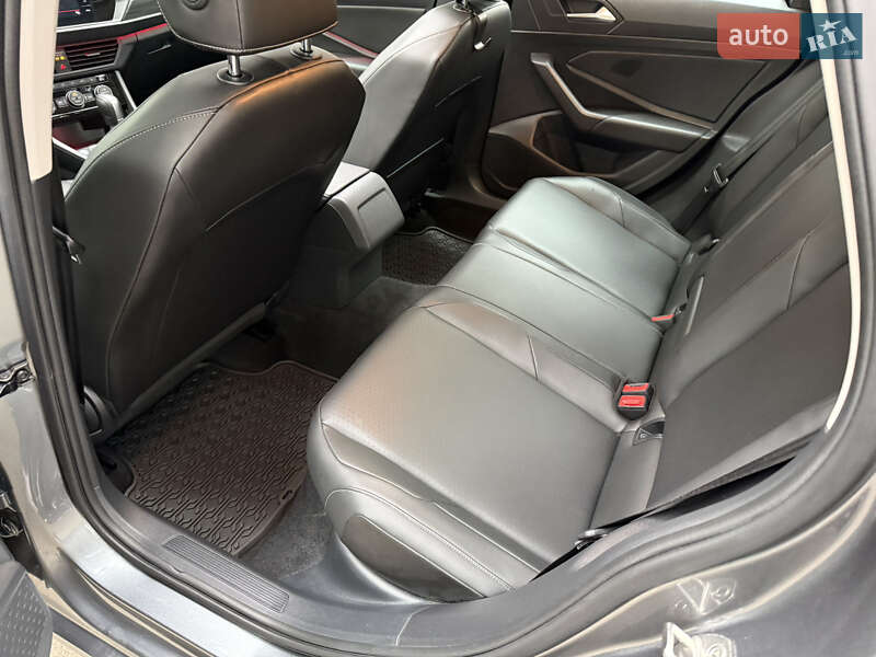 Седан Volkswagen Jetta 2018 в Білогородці