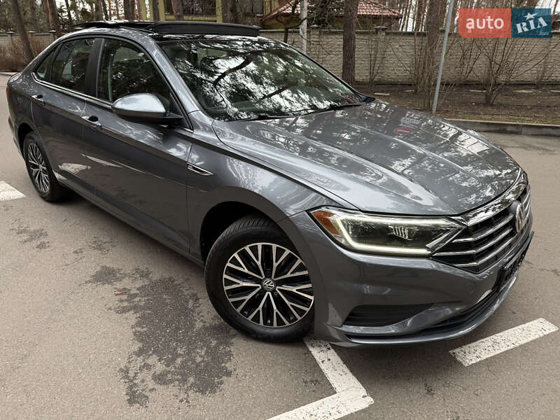 Седан Volkswagen Jetta 2018 в Білогородці