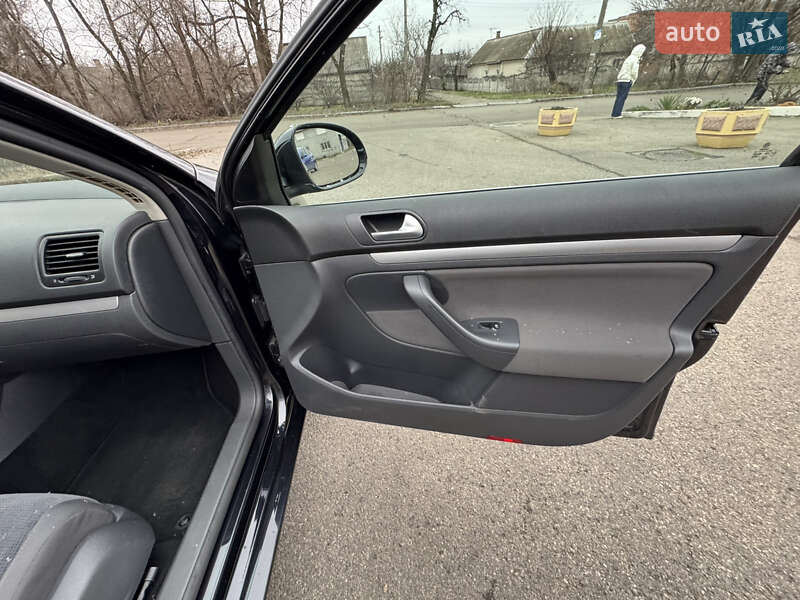 Седан Volkswagen Jetta 2008 в Запорожье