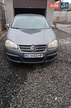 Седан Volkswagen Jetta 2006 в Луцке