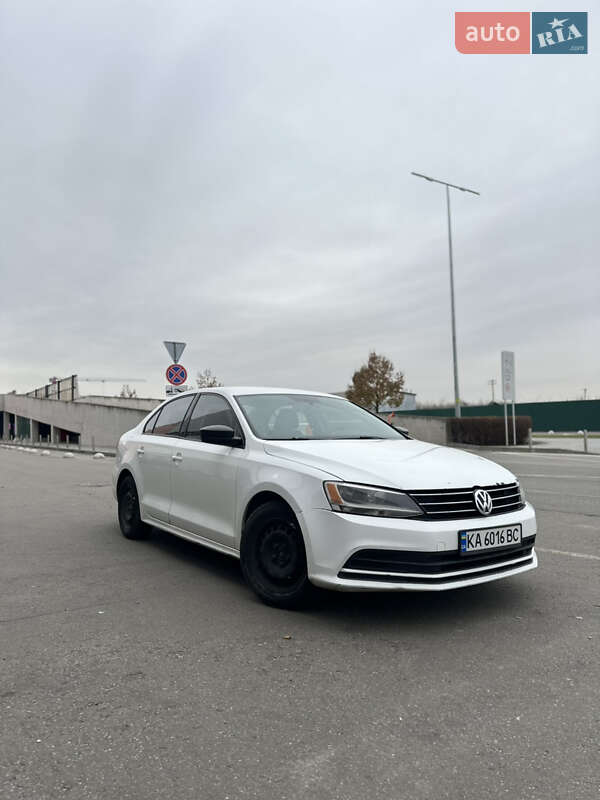Volkswagen Jetta 2015