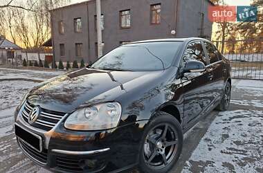 Седан Volkswagen Jetta 2006 в Шостке