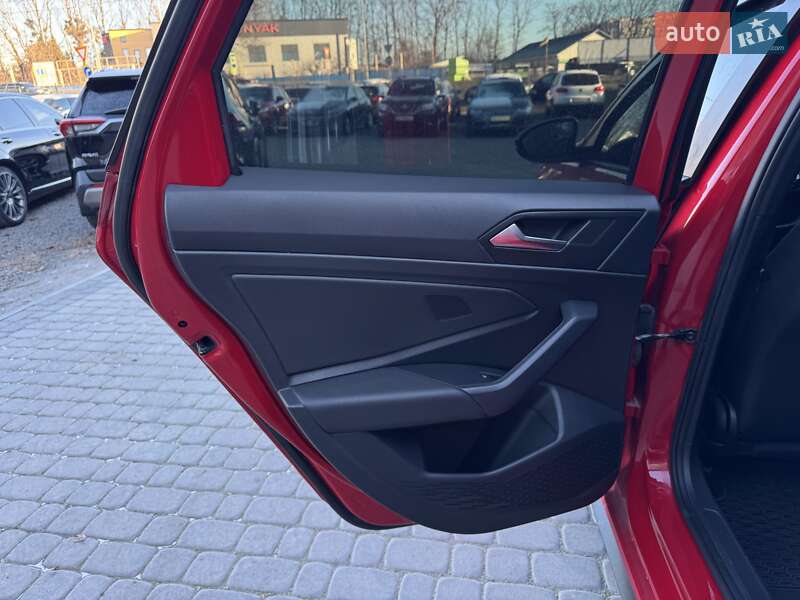 Седан Volkswagen Jetta 2020 в Виннице