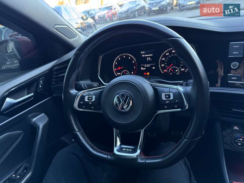 Седан Volkswagen Jetta 2020 в Виннице
