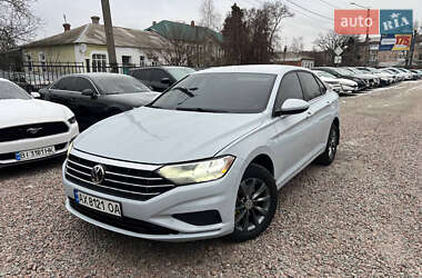 Седан Volkswagen Jetta 2018 в Полтаве