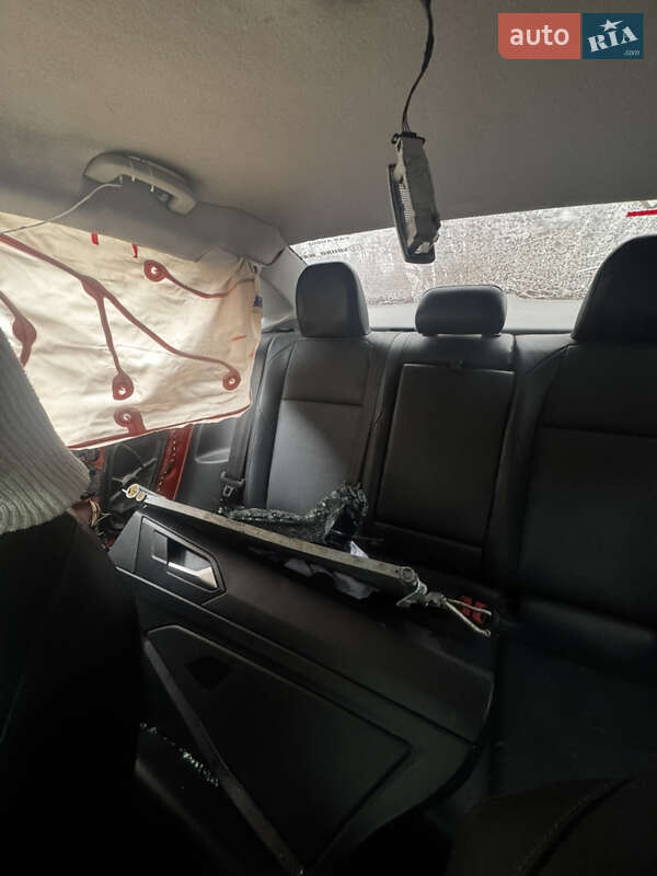 Седан Volkswagen Jetta 2018 в Львові