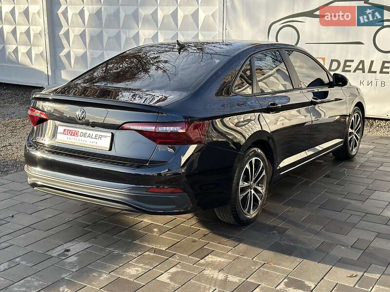 Седан Volkswagen Jetta 2023 в Киеве