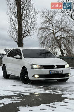 Седан Volkswagen Jetta 2011 в Кременчуге