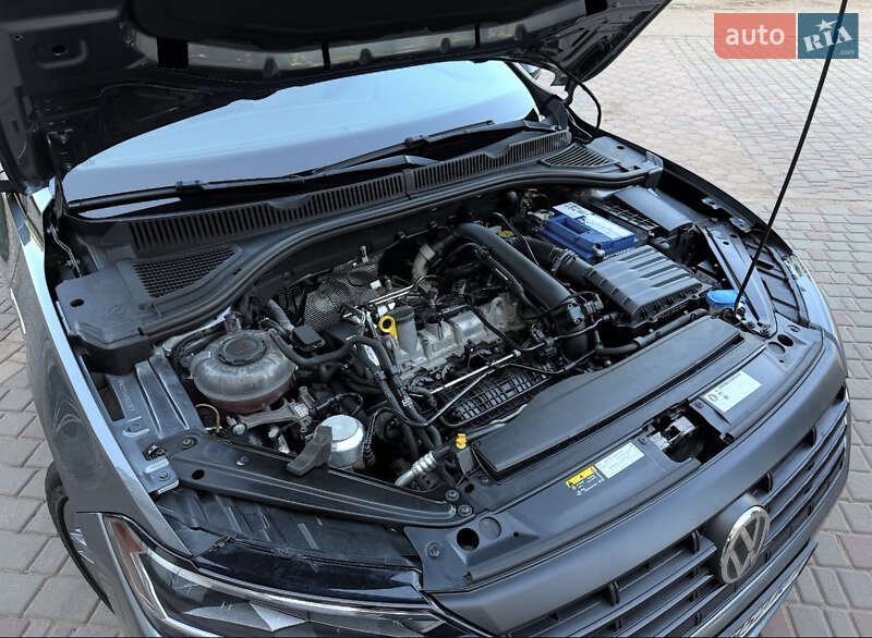 Седан Volkswagen Jetta 2019 в Кривом Роге