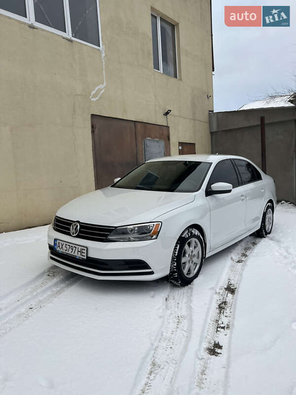 Седан Volkswagen Jetta 2016 в Харкові