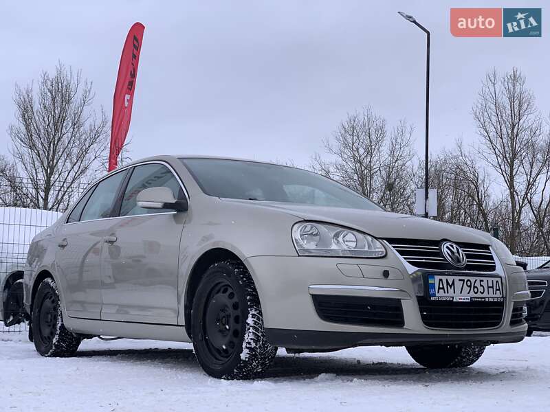 Седан Volkswagen Jetta 2005 в Бердичеві