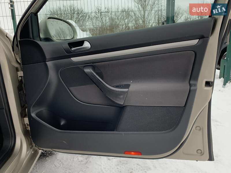 Седан Volkswagen Jetta 2005 в Бердичеві