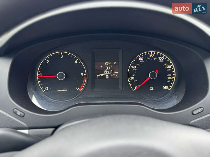 Седан Volkswagen Jetta 2011 в Києві