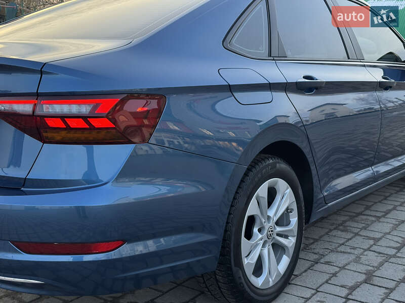 Седан Volkswagen Jetta 2018 в Ковелі