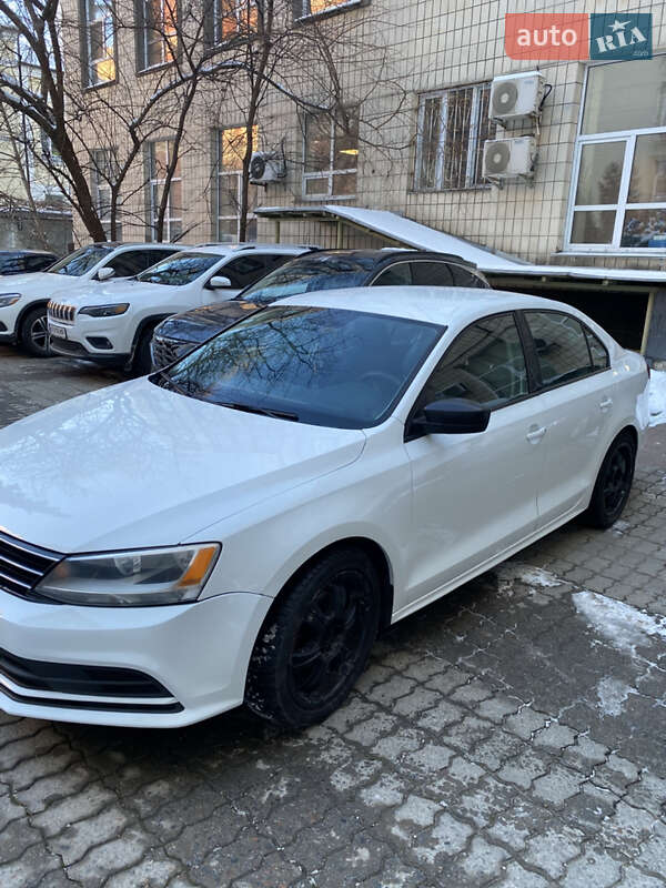 Volkswagen Jetta 2015