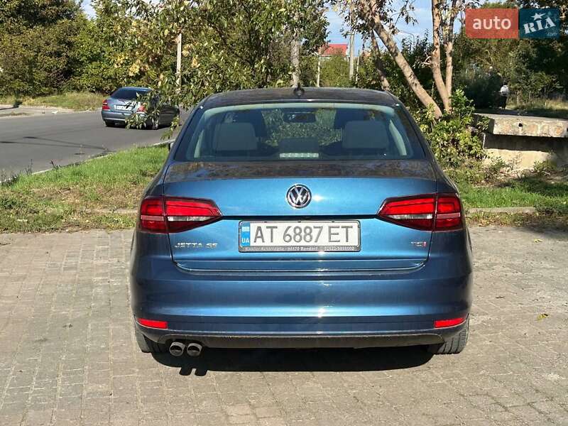 Седан Volkswagen Jetta 2016 в Івано-Франківську