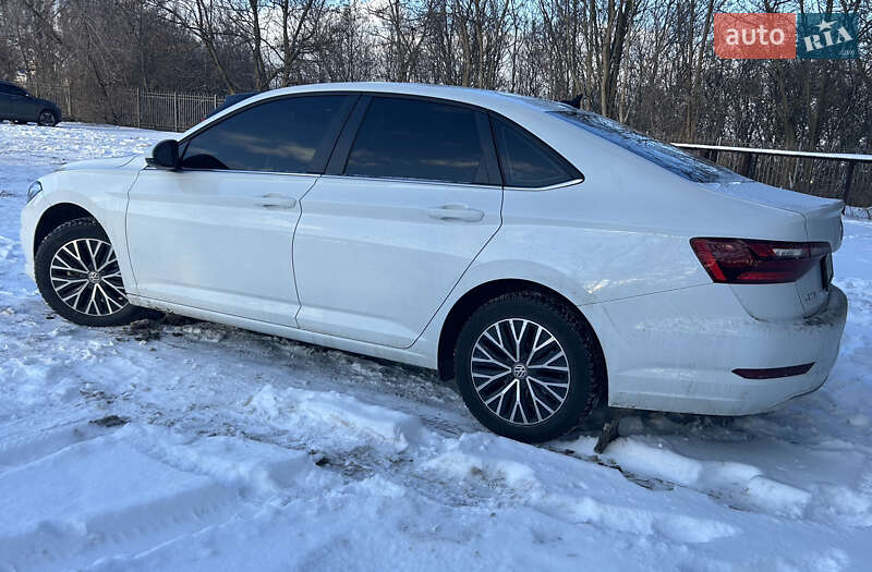 Седан Volkswagen Jetta 2021 в Днепре фото Седан Volkswagen Jetta 2021 в Днепре