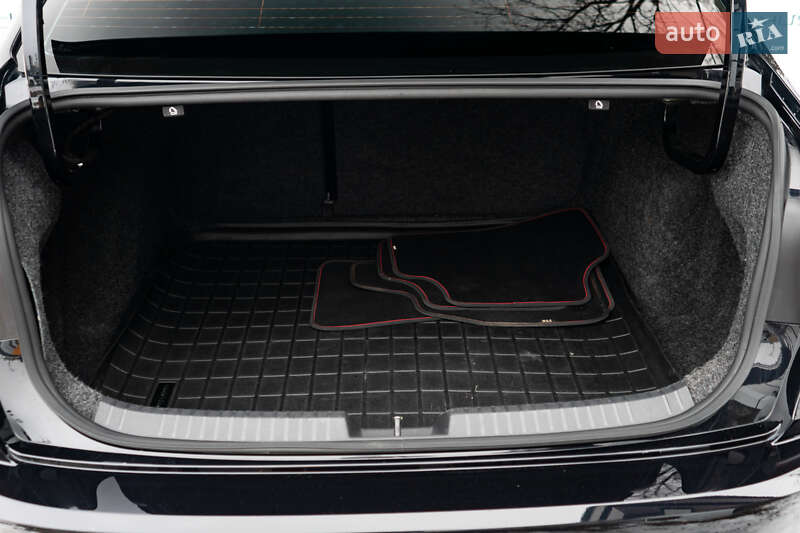 Седан Volkswagen Jetta 2021 в Києві