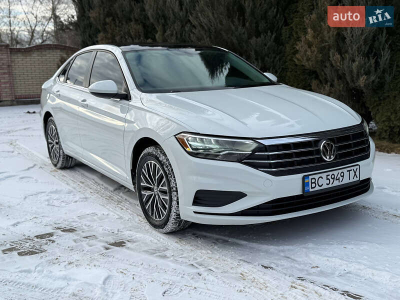 Седан Volkswagen Jetta 2020 в Львові