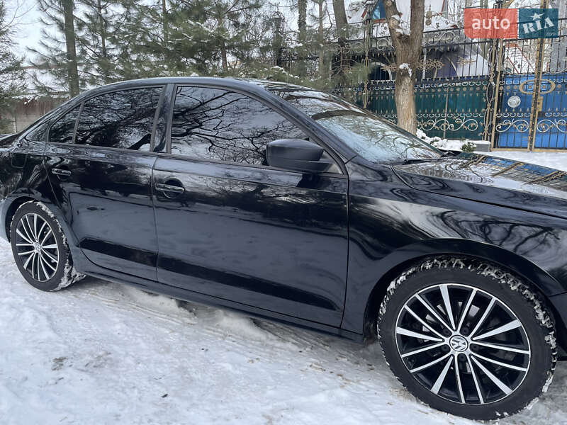 Седан Volkswagen Jetta 2017 в Запоріжжі
