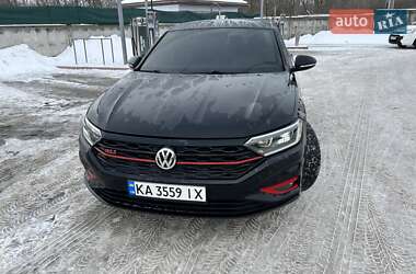 Седан Volkswagen Jetta 2019 в Киеве