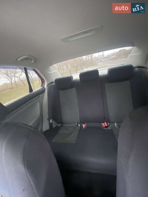 Седан Volkswagen Jetta 2007 в Миколаєві