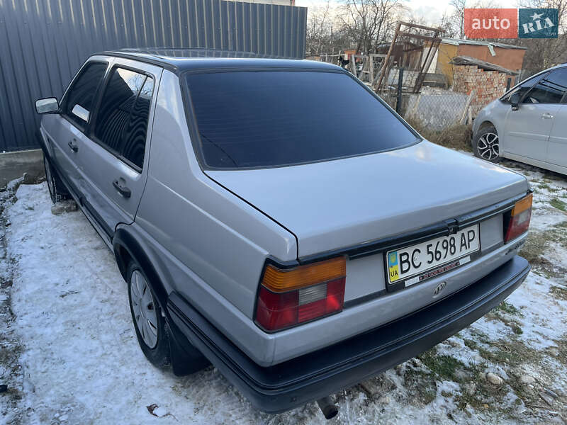 Седан Volkswagen Jetta 1988 в Трускавце