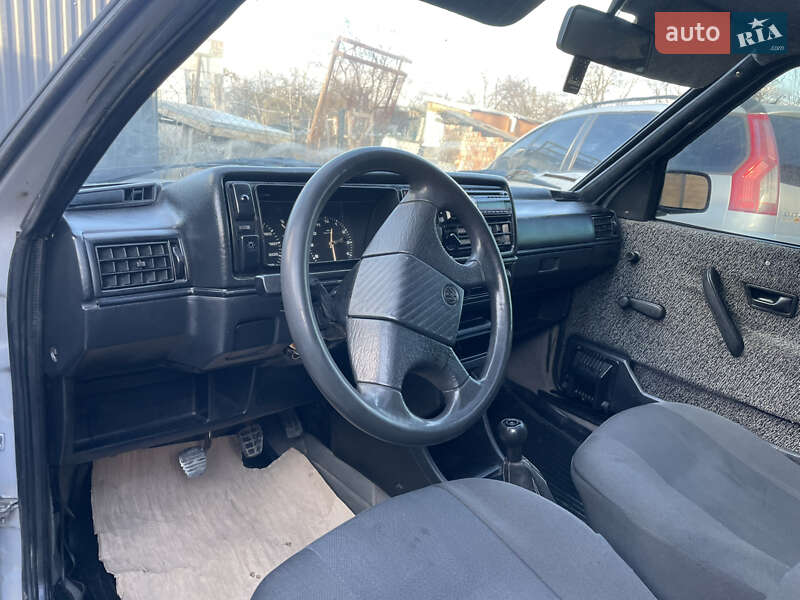 Седан Volkswagen Jetta 1988 в Трускавце