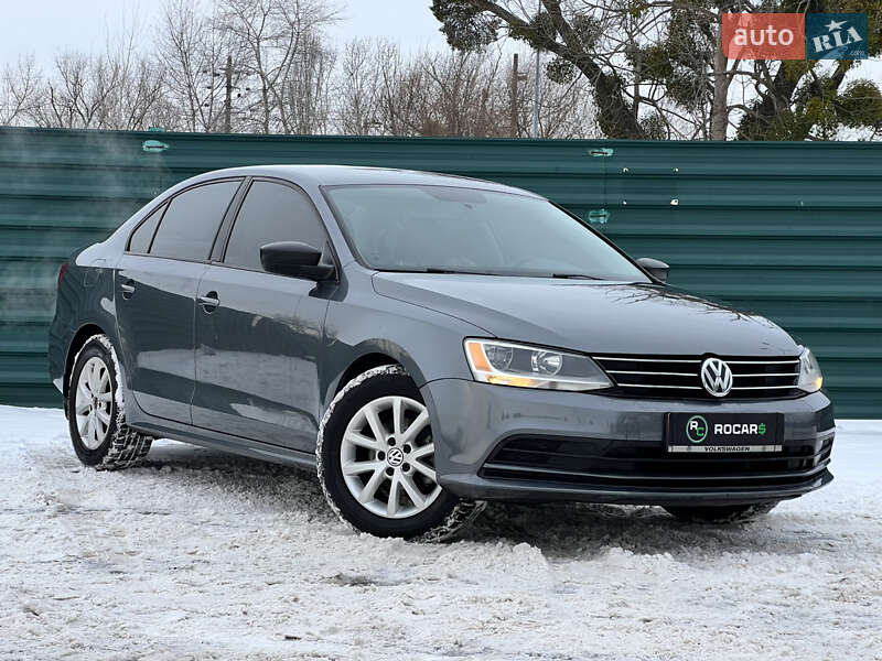 Седан Volkswagen Jetta 2015 в Києві фото 2 Седан Volkswagen Jetta 2015 в Києві