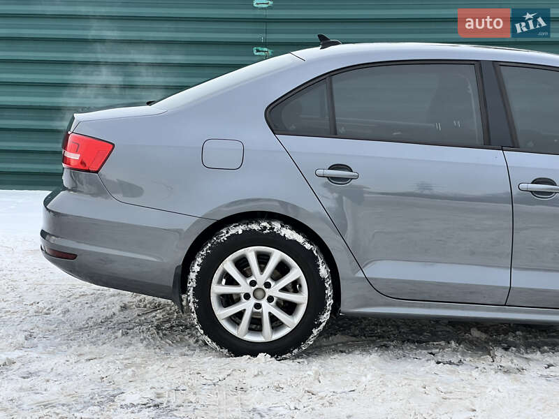 Седан Volkswagen Jetta 2015 в Києві фото 25 Седан Volkswagen Jetta 2015 в Києві