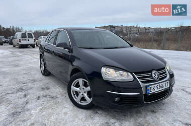 Седан Volkswagen Jetta 2007 в Дубно