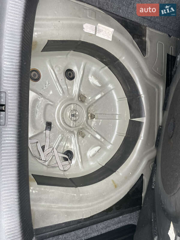 Седан Volkswagen Jetta 2007 в Дубно фото 41 Седан Volkswagen Jetta 2007 в Дубно