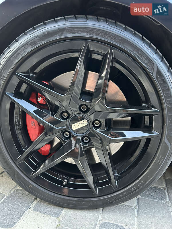 Седан Volkswagen Jetta 2015 в Ивано-Франковске