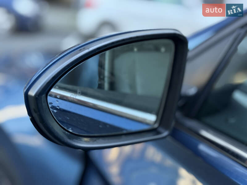 Седан Volkswagen Jetta 2019 в Львове