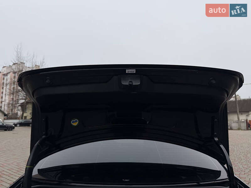 Седан Volkswagen Jetta 2011 в Ивано-Франковске